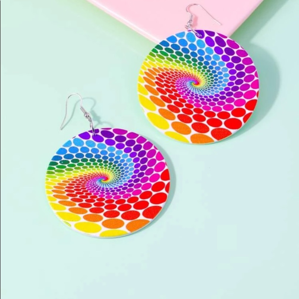 ⭐️ Oversized Colorful Rainbow Dots Circle Earrings - Picture 2 of 4